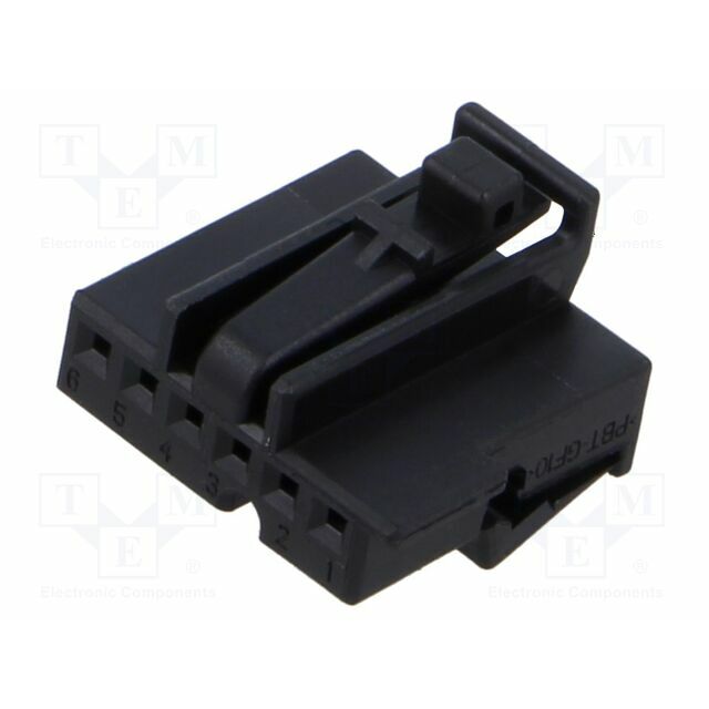 TE CONNECTIVITY Connector: automotive; socket; female