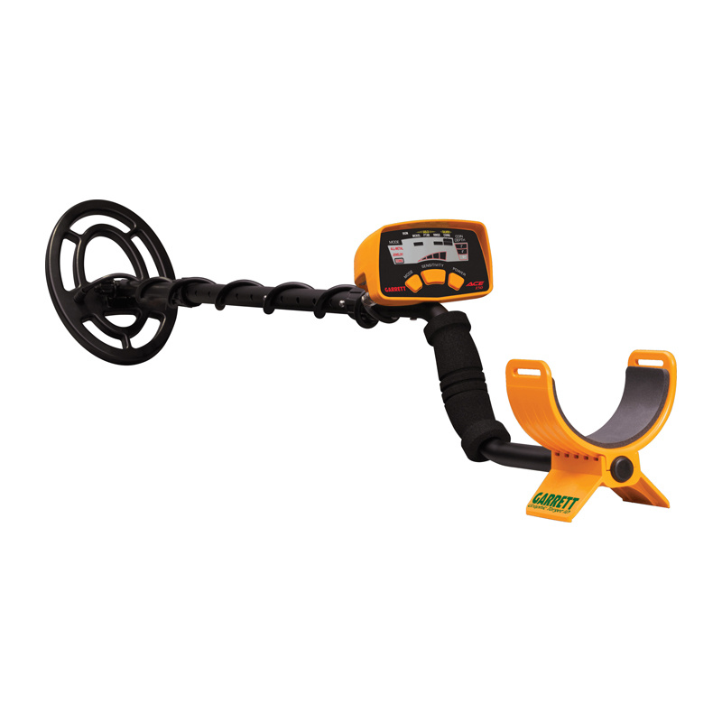 Garrett ACE 150 metal detector |