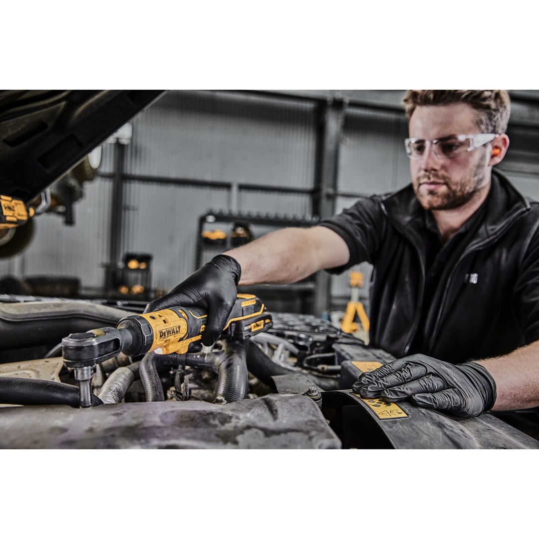 DeWALT DCF513N-XJ power screwdriver/impact driver |