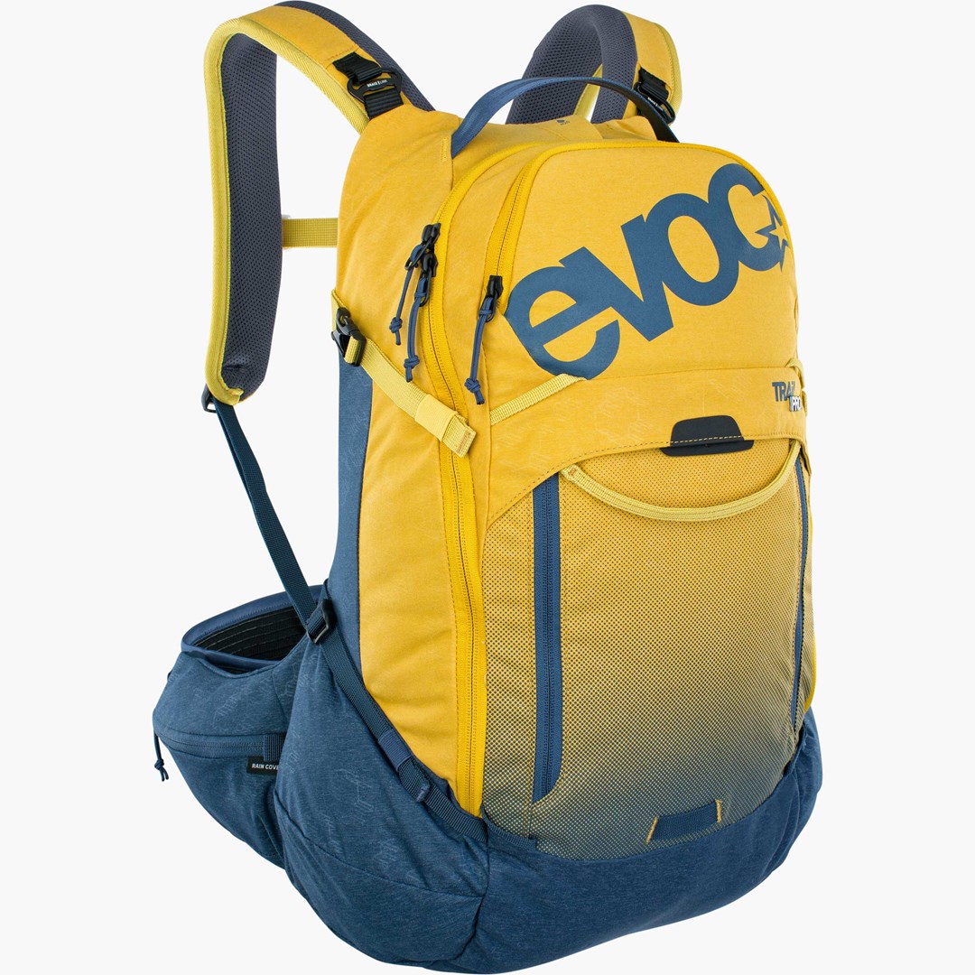 NO NAME EVOC Trail Pro backpack