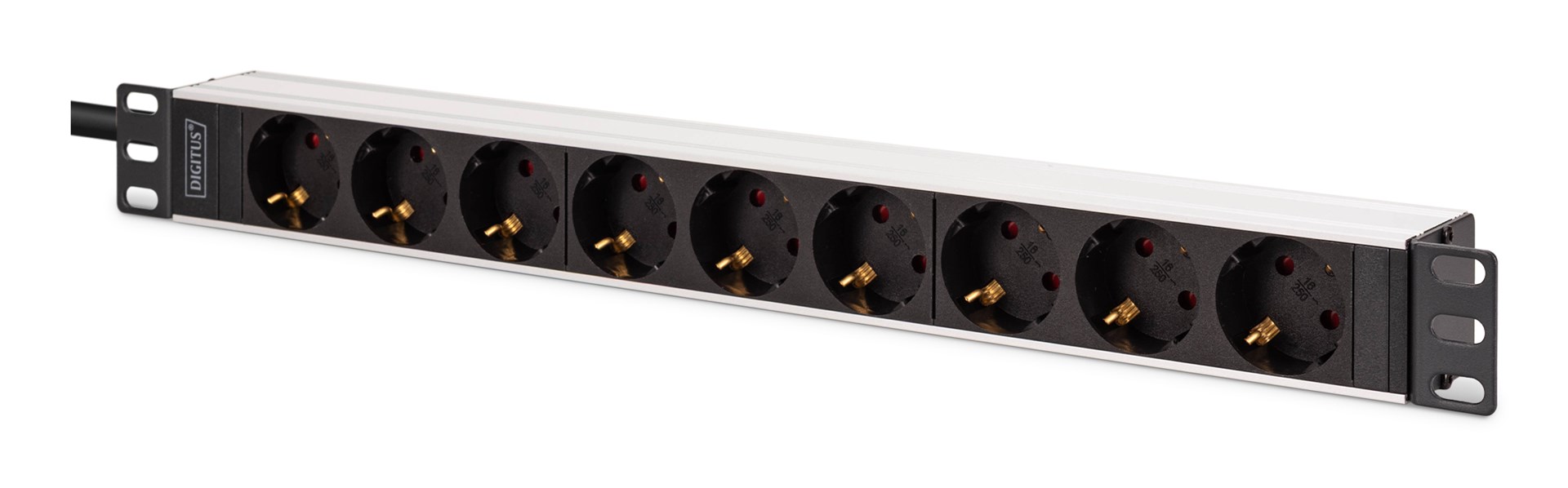 Digitus Multiple socket outlet with aluminum