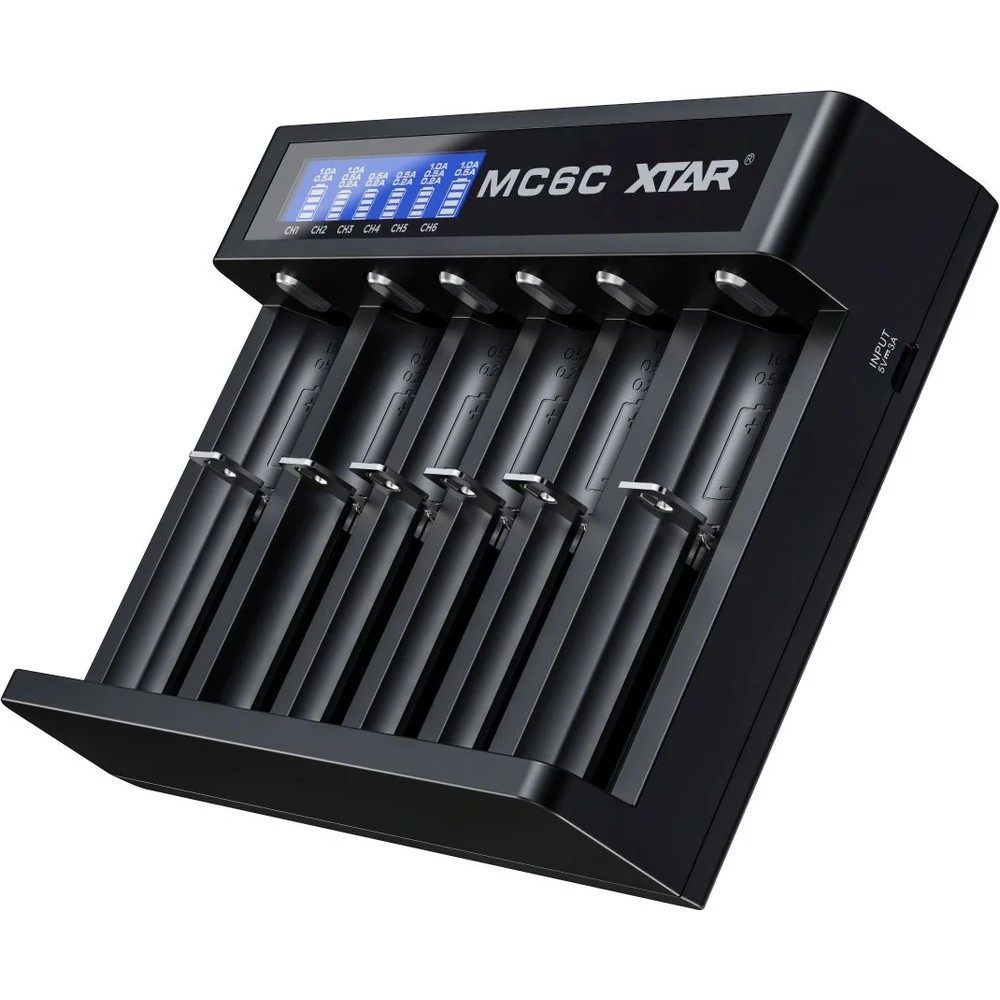 Battery charger LI-ION 18650 XTAR MC6C