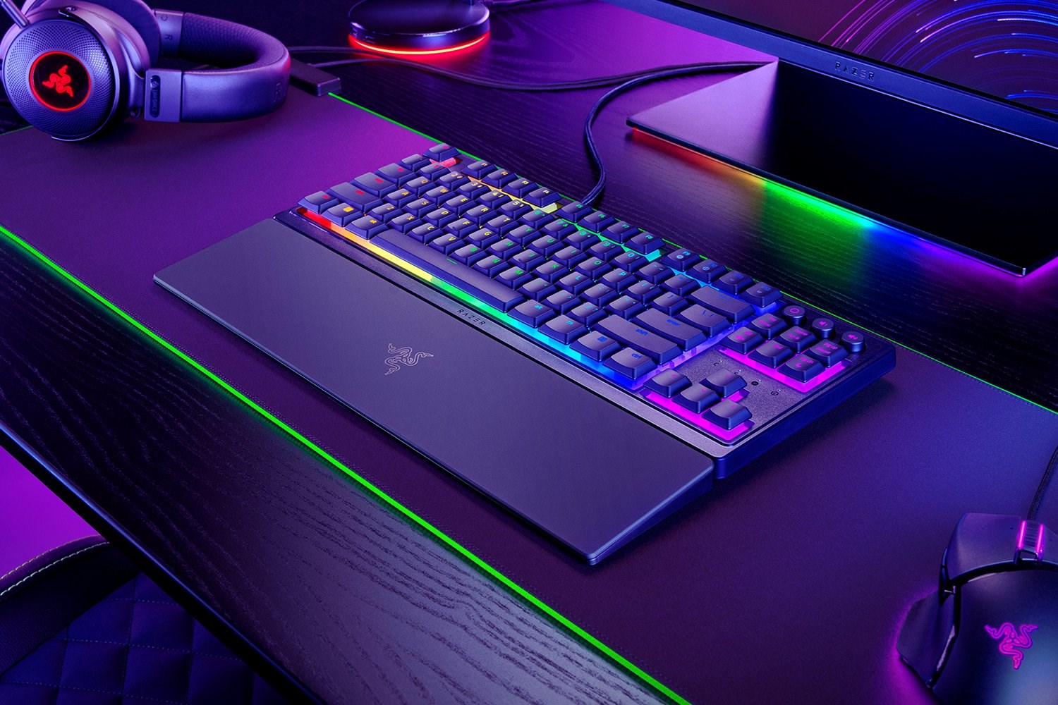 Razer Ornata V3 Tenkeyless Spēļu Klaviatūra