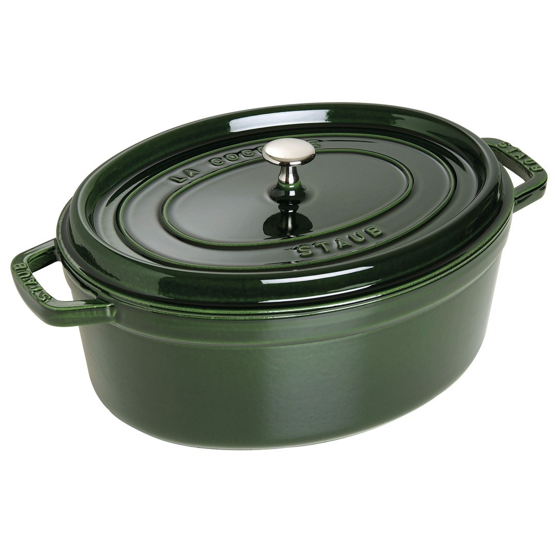 Staub oval cast iron pot -