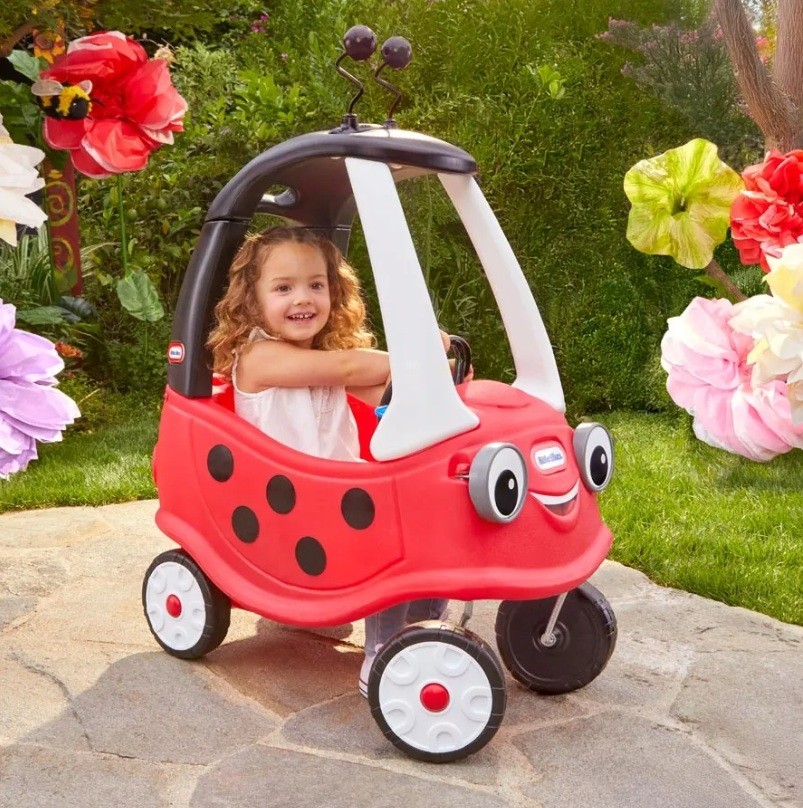 LITTLETIKES Samochód Cozy Coupe Biedronka |