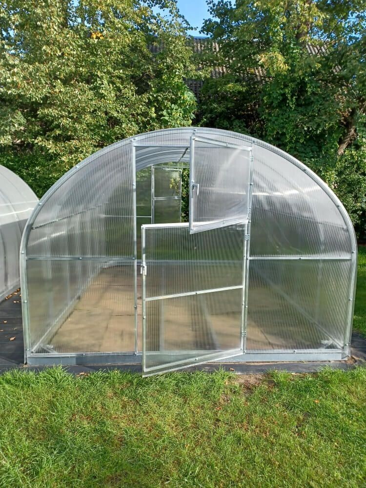 Arkveida siltumnīca MAGNUM 3x6m. platums 3