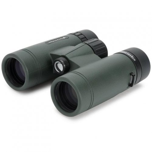 Celestron TrailSeeker 8x32 roof binoklis |