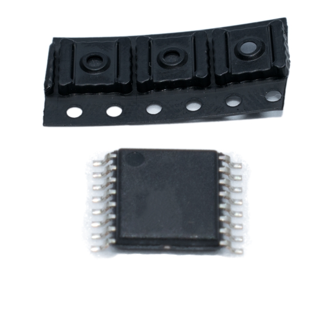 STMICROELECTRONICS IC: comparator; low-power; Cmp: 2