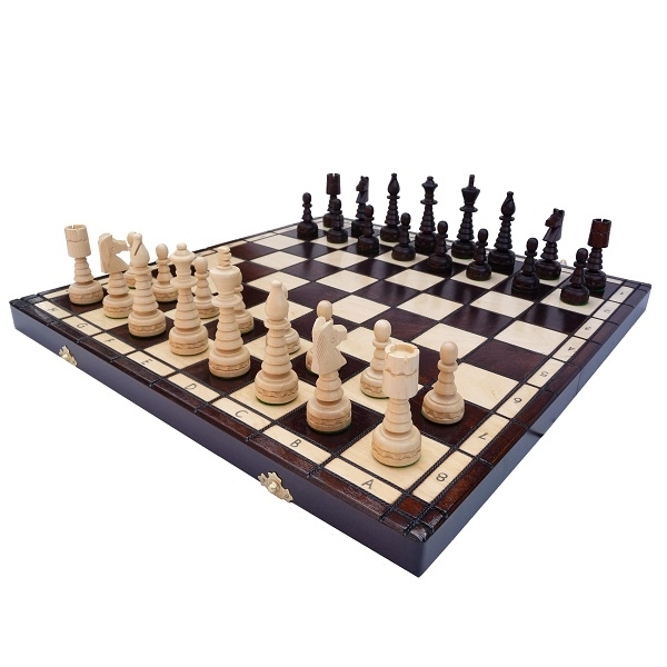 NEZINĀMS Madon chess Choinkowe Nr.129