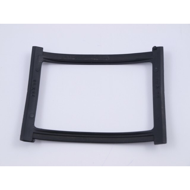 SACIT Maskas stikla rāmītis 90x110 IZPĀRDO�