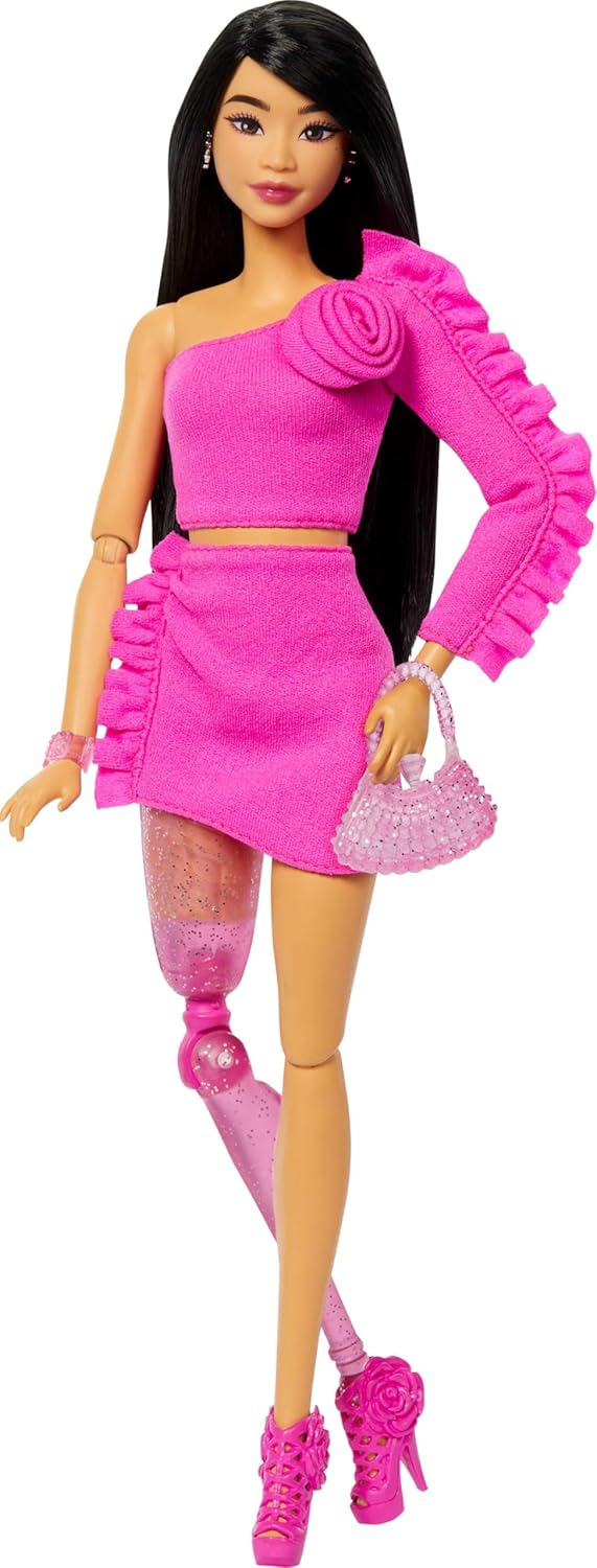 Barbie Deluxe Style #2 Doll in