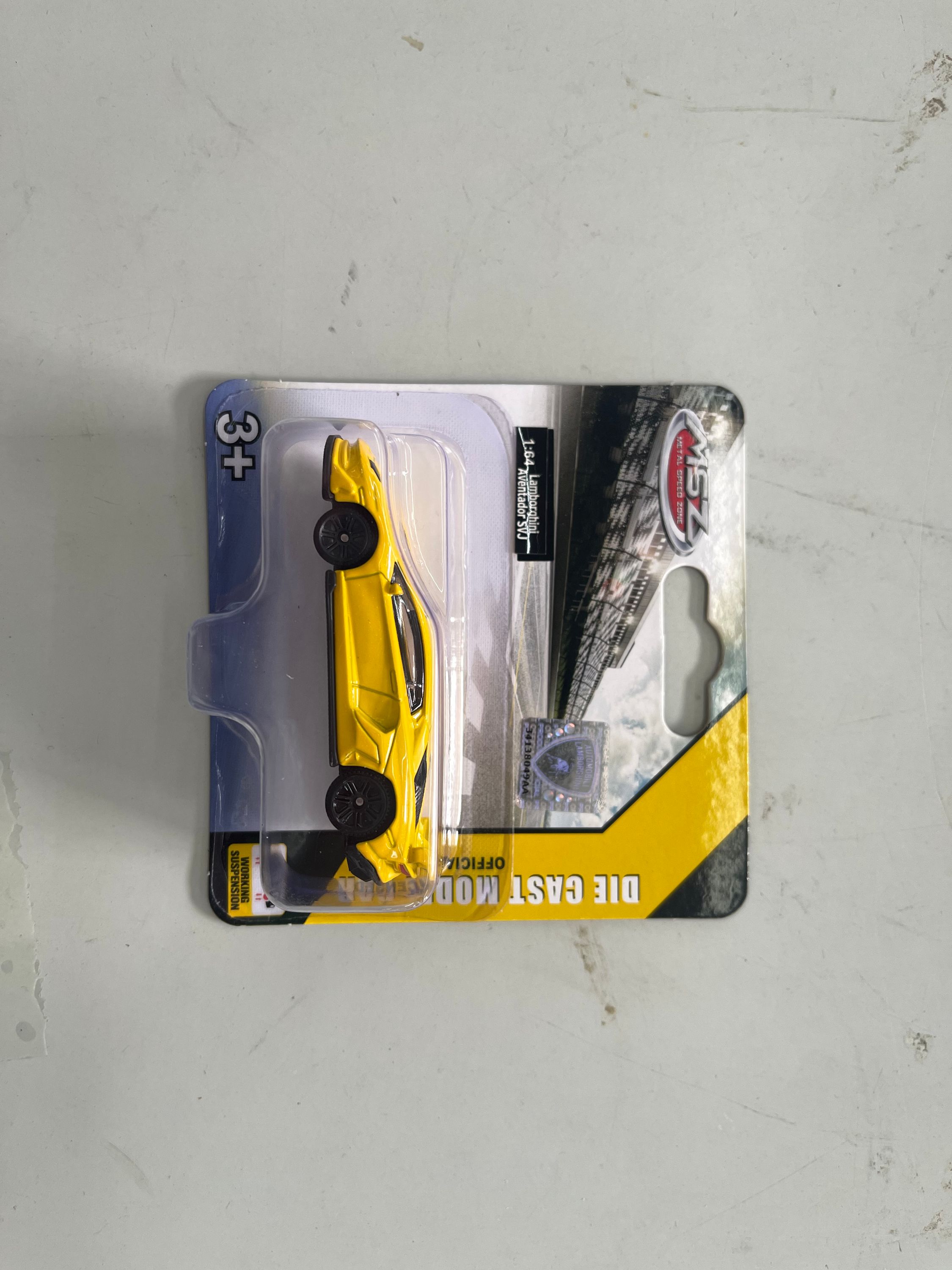 MSZ 1:64 Miniatūrais modelis - Lamborghini