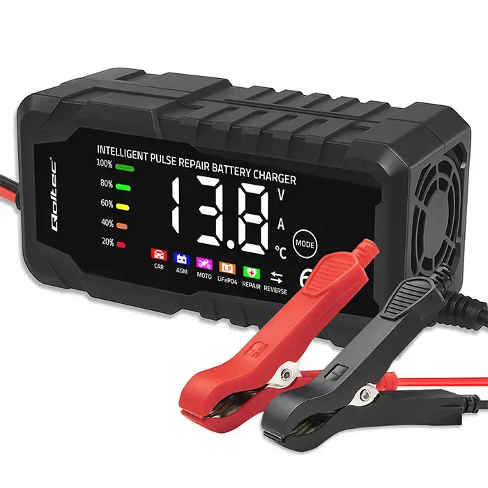 Qoltec Intelligent microprocessor charger 12V 6A