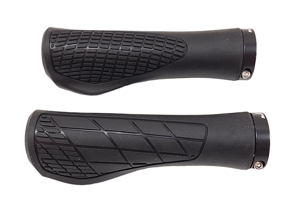 Master Rokturi JET GR6639 133mm melni