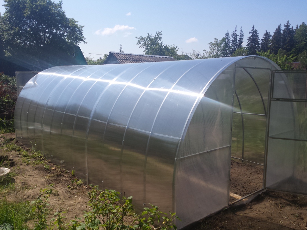 SILTUMNĪCA GARDEN PLUS NO CINKOTAS TĒRAUDA