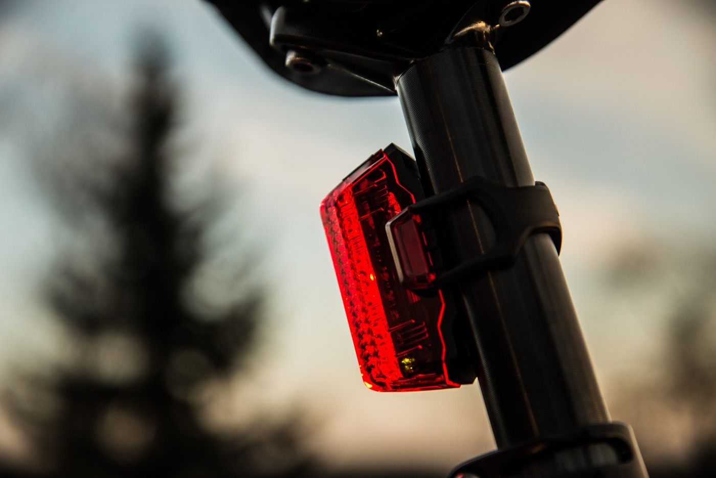 MACTRONIC Tail bicycle light Red Edge