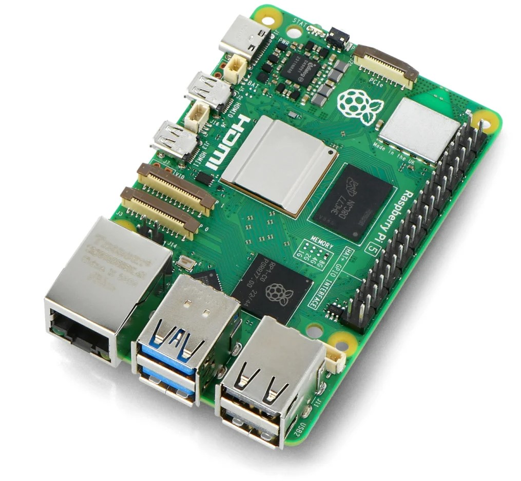Vienplates dators, Raspberry Pi 5 B
