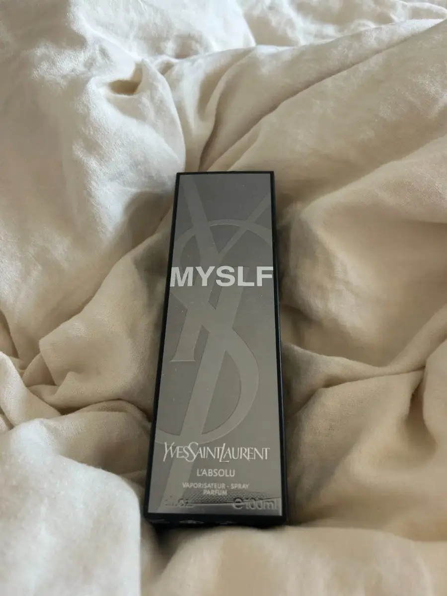 Yves Saint Laurent MYSLF Absolu with